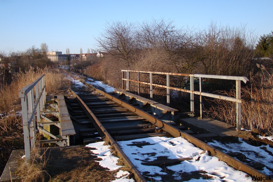 Linia kolejowa nr 722 - pozosta�o�ci.