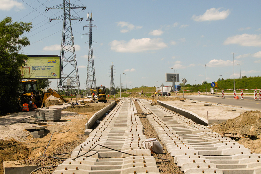 Nowa ��dzka - budowa dzie� 208