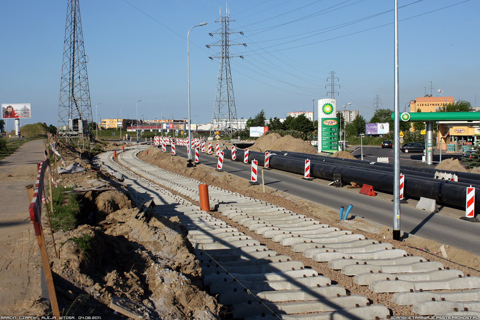 Nowa ��dzka - budowa dzie� 213