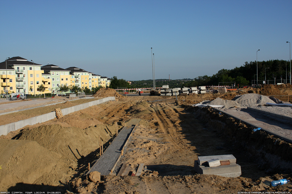 Nowa ��dzka - budowa dzie� 213