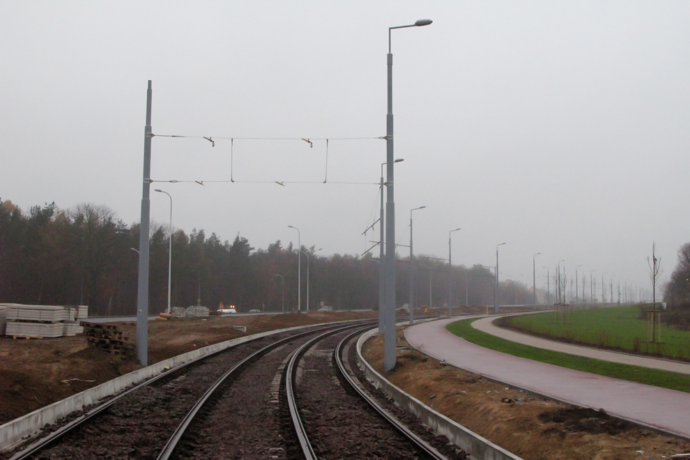 Nowa ��dzka - budowa dzie� 377