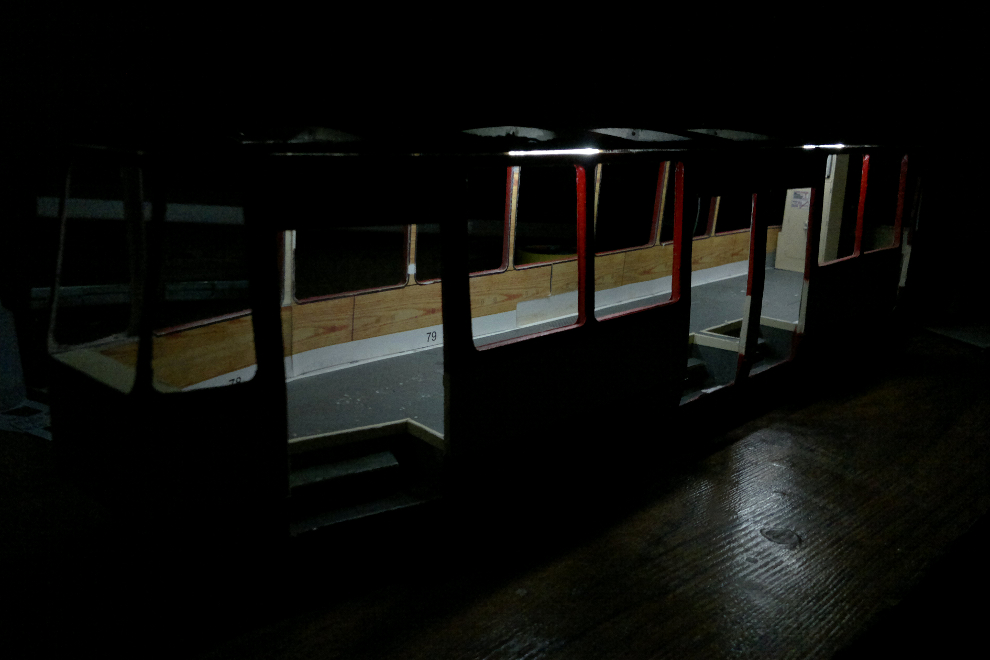 O�wietlone wn�trze wagonu #1215 cz.1