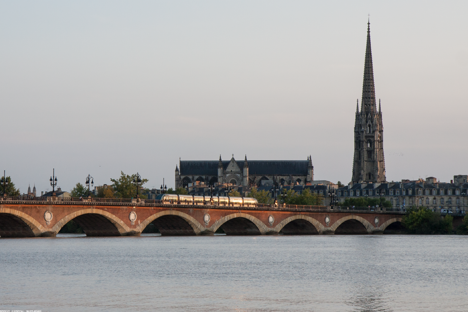 Poczt�wka z Bordeaux